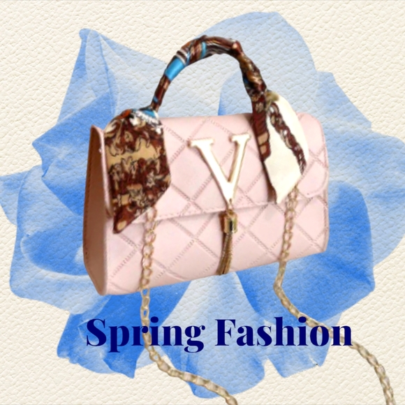 NWT !!:Beautiful Pink Argyle Embossed Crossbody Shoulder Bag with Scarf!!✨️💕✨️ - Picture 10 of 12